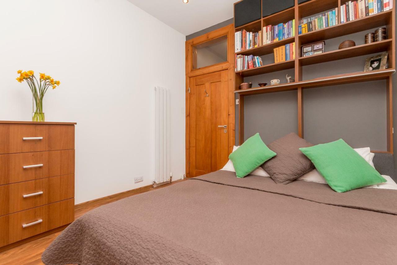 Beautiful Holyrood Park Apartment Édimbourg Extérieur photo